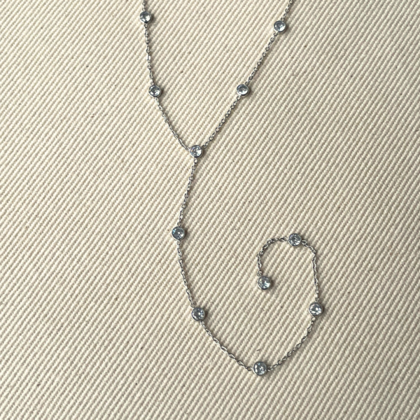 Collier Ava